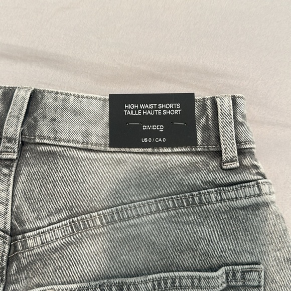 h&m vintage gray jean shorts !! - Picture 3 of 5